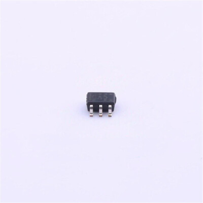 SN74LVC1G00DCKR SOT-353 Single-Channel 2-Input Positive NAND Gate Logic Chip